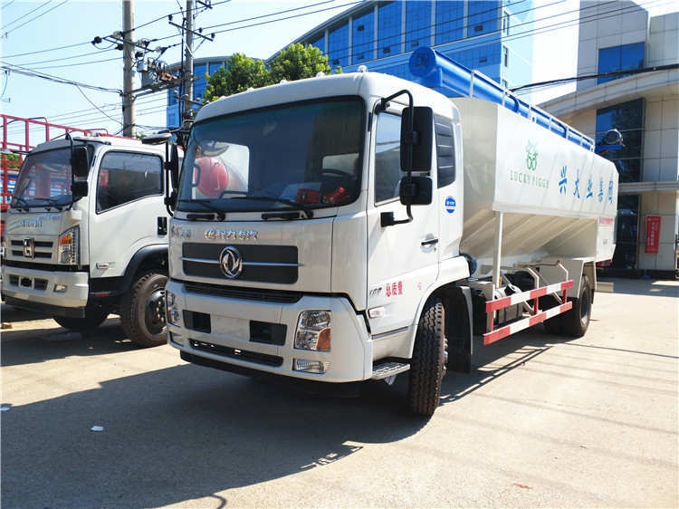 24方飼料車圖片參數(shù)