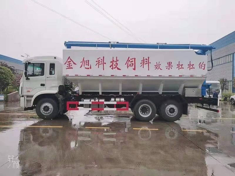 不超重15噸飼料運(yùn)輸車(chē)哪家好