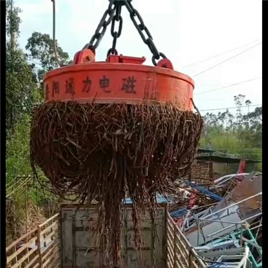 電磁吸盤高頻強(qiáng)磁挖機(jī)叉車吸廢鐵渣廢鋼強(qiáng)力圓形廢品站大型電磁鐵