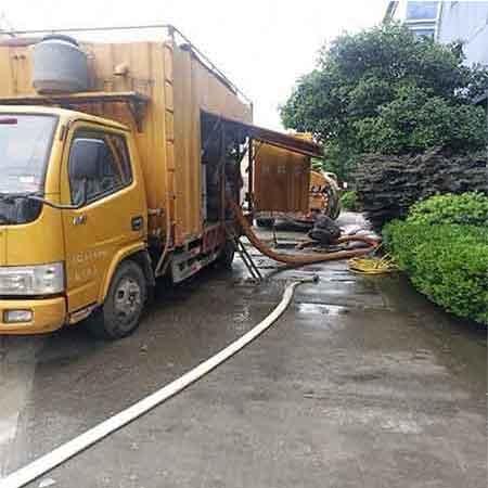 海淀苏州街抽污水_空手道馆清洗厕所管道施工队