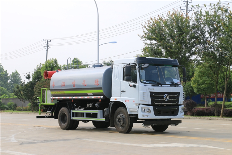 铜陵洒水车哪里有卖_铜陵免购置税洒水车_铜陵洒水车现车