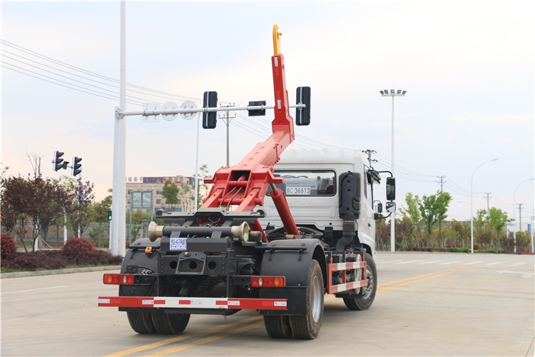 恩施勾臂垃圾車銷售點(diǎn)垃圾車4S店