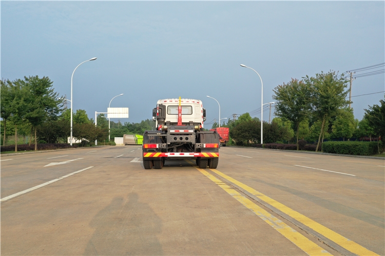 冀州勾臂垃圾車銷售點(diǎn)垃圾車在哪買