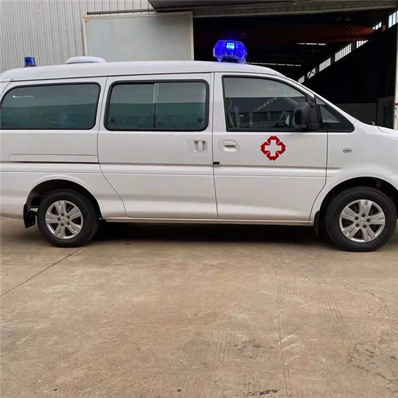 博爾塔拉V348救護(hù)車(chē)廠家地址救護(hù)車(chē)多少錢(qián)