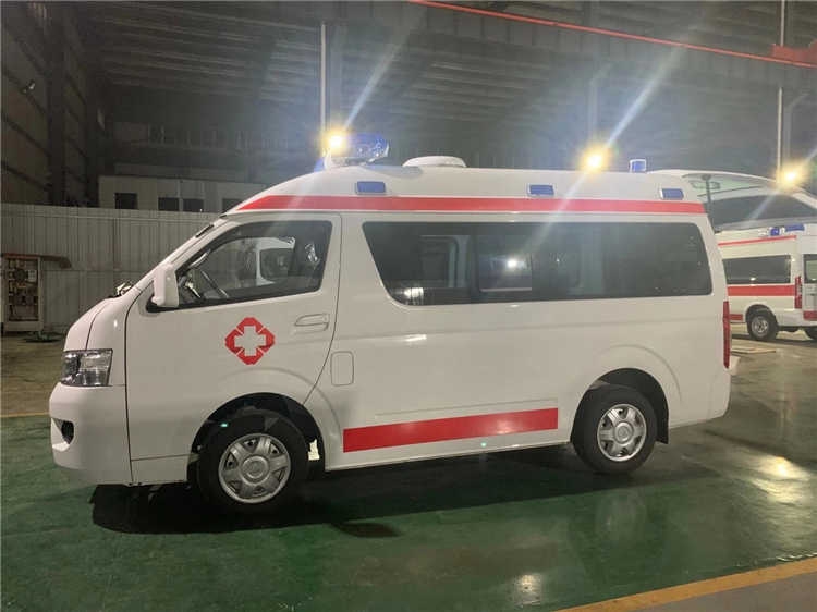 上饒V348救護(hù)車(chē)廠家價(jià)格救護(hù)車(chē)哪里有賣(mài)