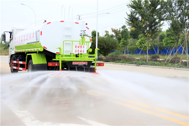 天锦洒水车-洒水车电话新报价2022已更新(今日/动态）