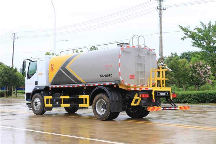 8t洒水车-洒水车电话新报价2022已更新(今日/图片）