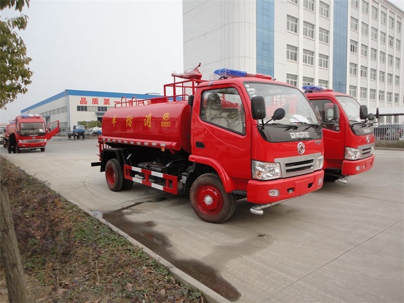 湘西自治州工地灑水車售后電話新聞