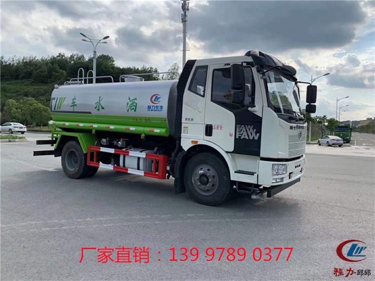 松江區(qū)程力8方噴灑抑塵車霧炮機(jī)操作方法