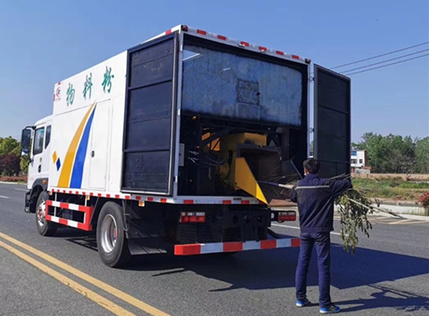 压缩式的压缩垃圾车大型8方垃圾压缩车