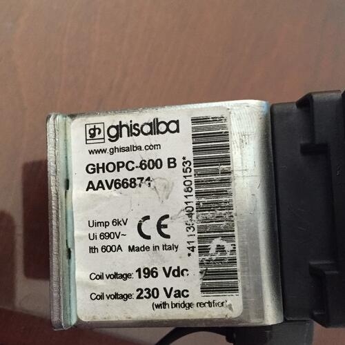 意大利GHISALBA GHOPC-600B AAV66871接觸器現(xiàn)貨供應(yīng)