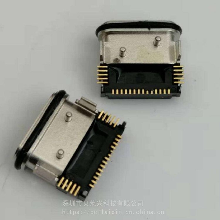 USB3.1TYPE-C24PIN防水母座三排贴片90度两脚插板带柱配胶圈