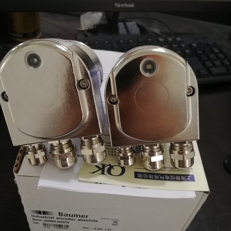 瑞士ITD61H0002500VNIKR1S50IP54051堡盟编码器