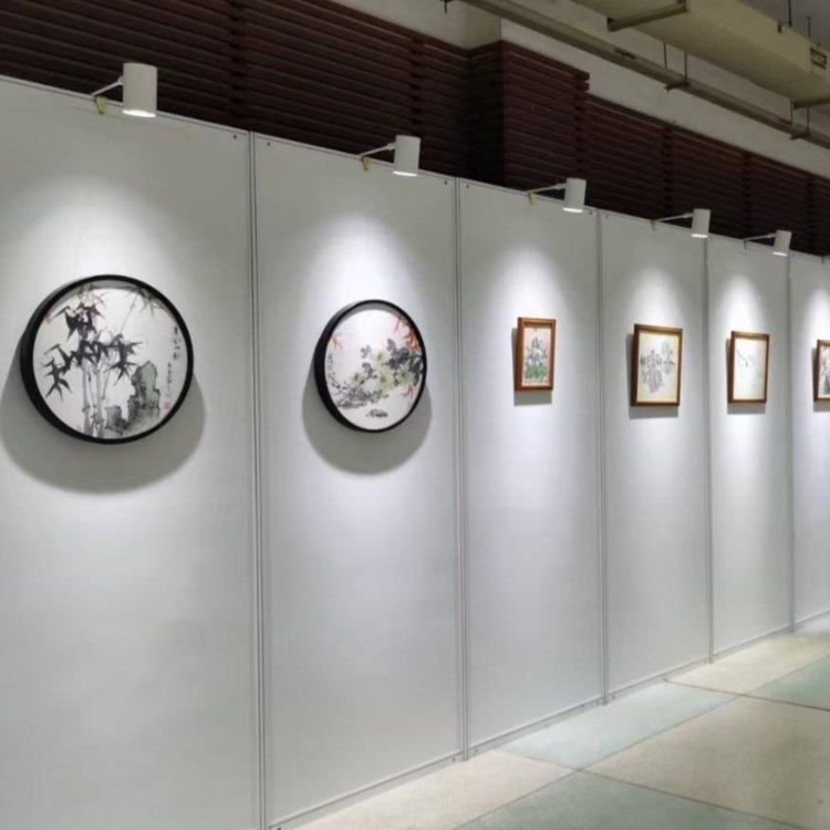 定做书画展八棱柱黑色展架展厅摄影作品展板标摊展位材料销售租赁