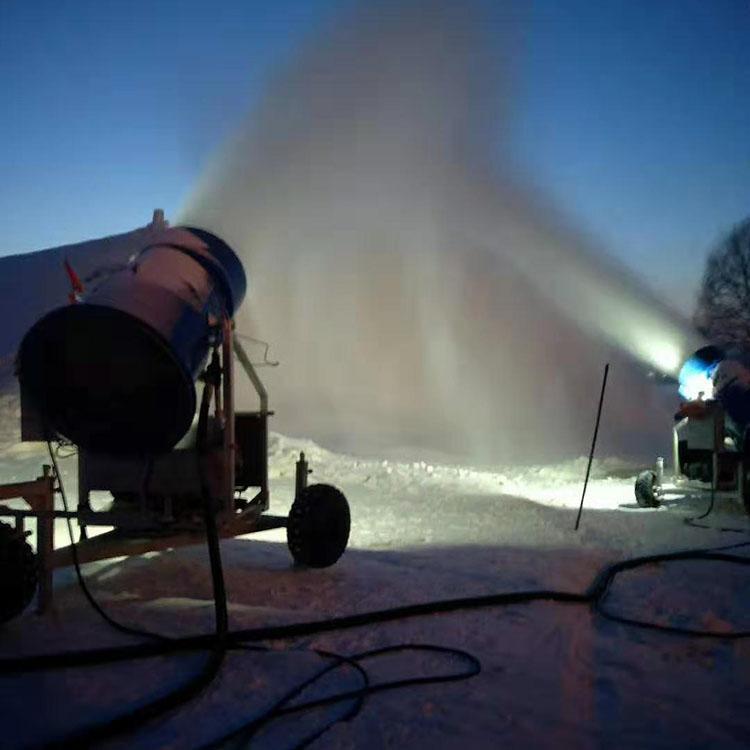 人工高温造雪机戏雪产品戏雪乐园厂家产品出租