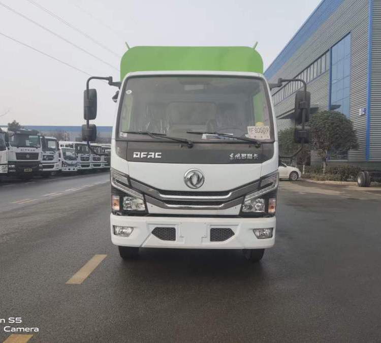 CL5041TWF6YC型东风多利卡D6物料粉碎车树木枝丫叶子粉碎修剪车