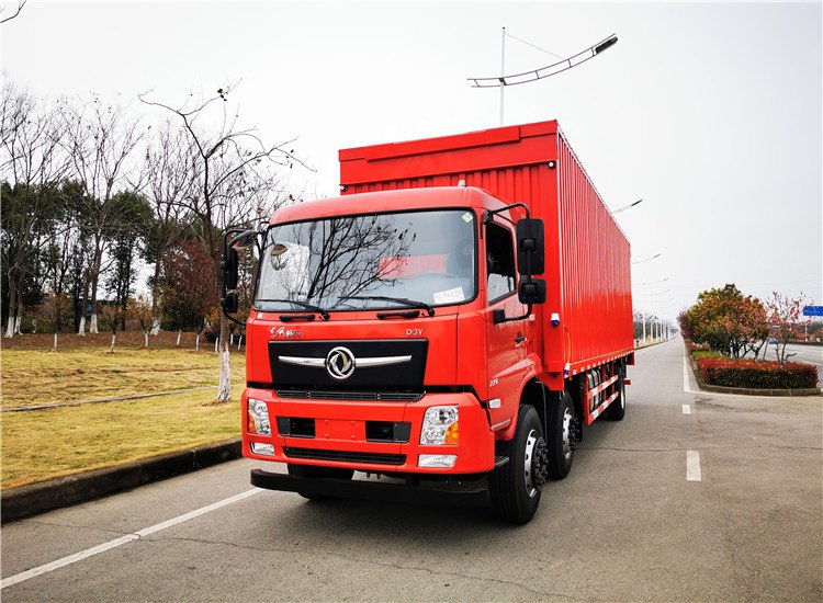 東風(fēng)三橋9米6飛翼車廂，額載14噸，翼展廂式車，自重輕載貨量大