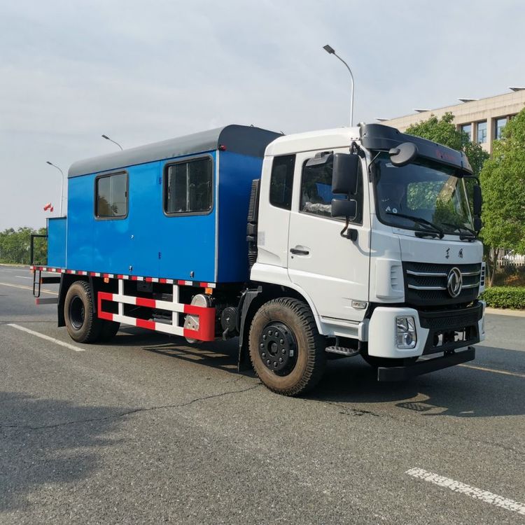 聚力牌HNY5100TGLE6型鍋爐車(chē)蒸汽清洗車(chē)燒鍋爐的蒸汽車(chē)