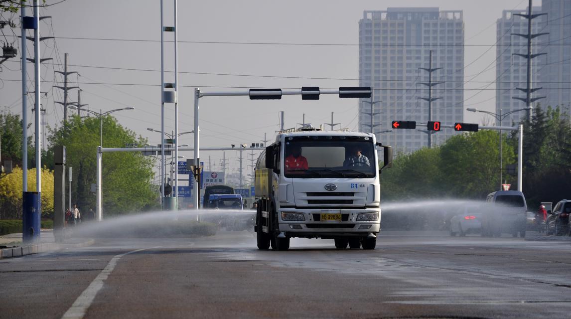 蓝云洒水车喷洒车厂家直销全国免税上牌