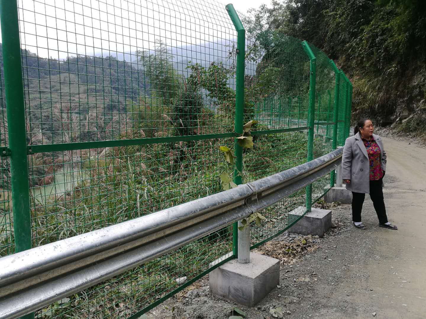 湖北护栏板厂家