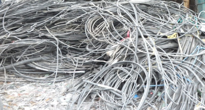 Factory Aluminum Wire Scaps with High Quality