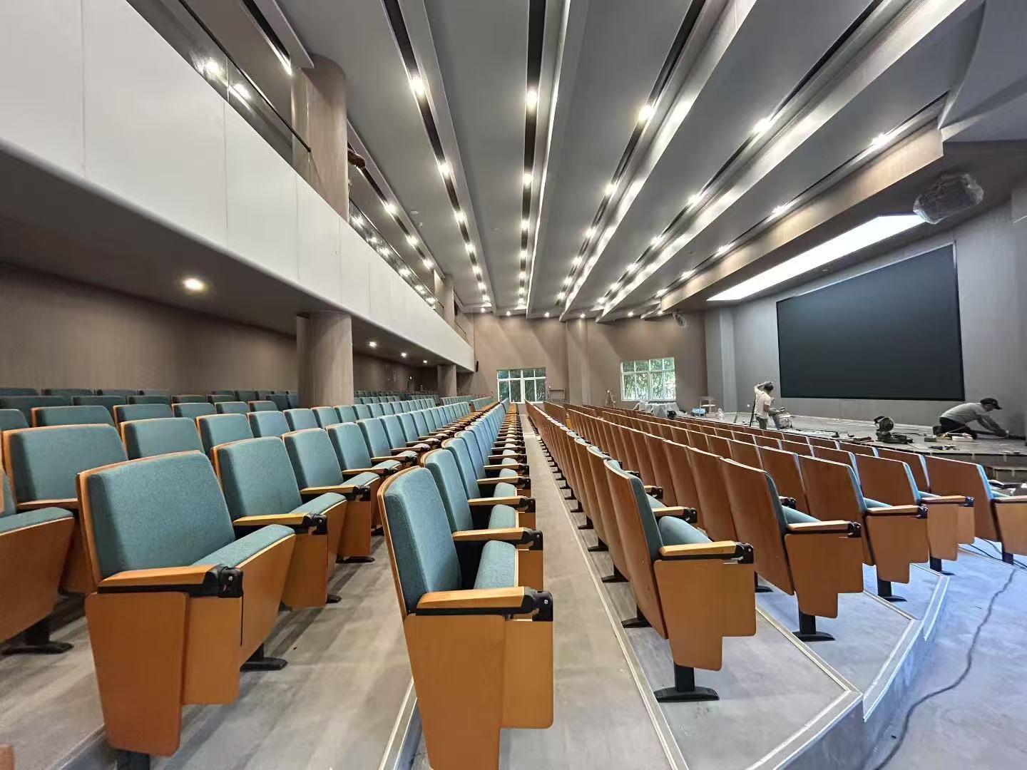 旺座家具：专业礼堂椅厂家，打造适配多元场景的品质座椅解决方案