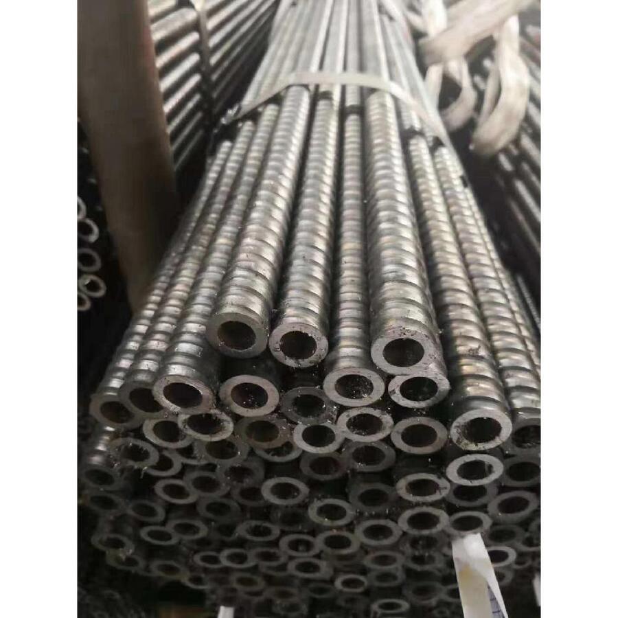 20#45# seamless steel pipe rack pipe pictures & photos