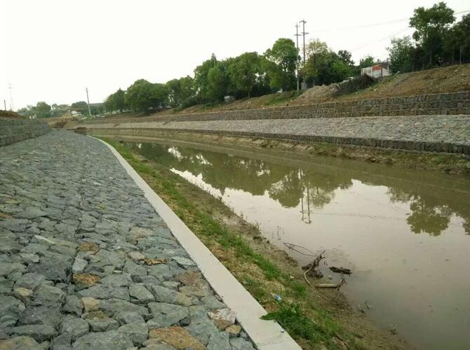 镀锌铁丝网厂 格宾石笼厂家 格宾石笼生产厂家