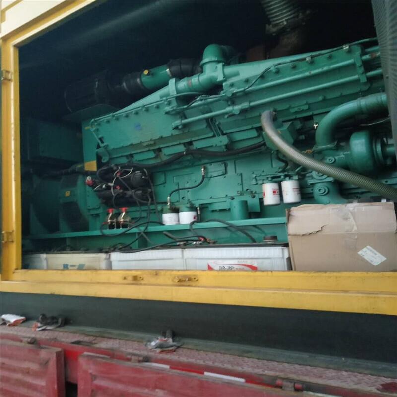 100KW应急电源车24小时不间断守护城市生命线