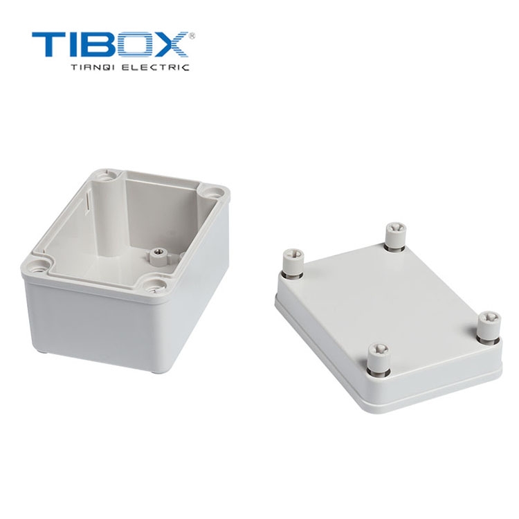 TIBOX厂家直销防水接线盒110*80*70开关防水盖户外配电箱 IP66