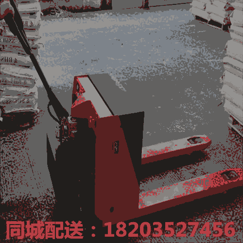 送貨#山東臨沂 3T純電動(dòng)叉車(chē)工廠小型叉貨車(chē)運(yùn)磚車(chē) 江西南昌