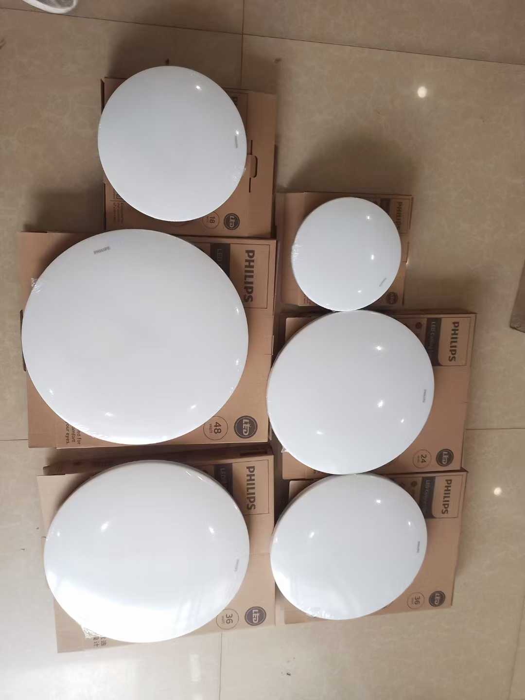飛利浦史上最卷基本款恒白吸頂燈
