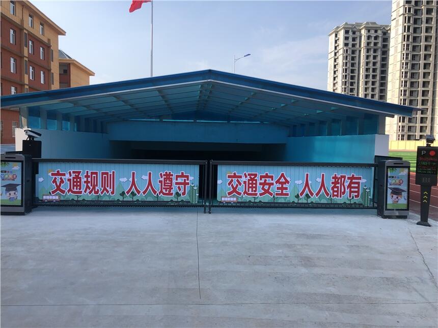 驻马店小区停车场道闸 广告道闸安装