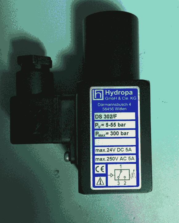 德国Hydropa压力开关DS 302-F5-55BAR