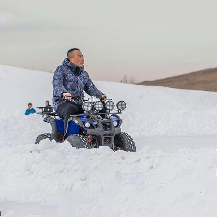 金耀雪地摩托车 加宽花纹大轮胎 驾驶安全稳定 冰雪乐园设备