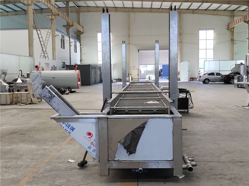 现货销售洋葱圈高温油炸 炸豆腐串生产线 豆制品高温油炸加工设备