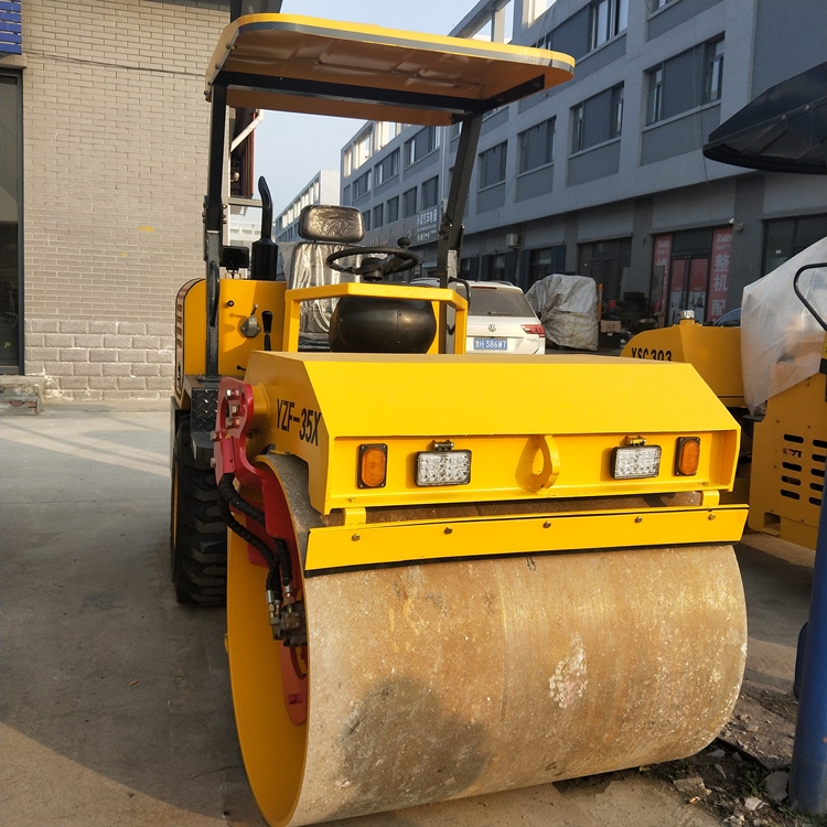 实力厂家压路机后胶轮式 4吨驾驶棚压路机价格 座驾式压路机直销