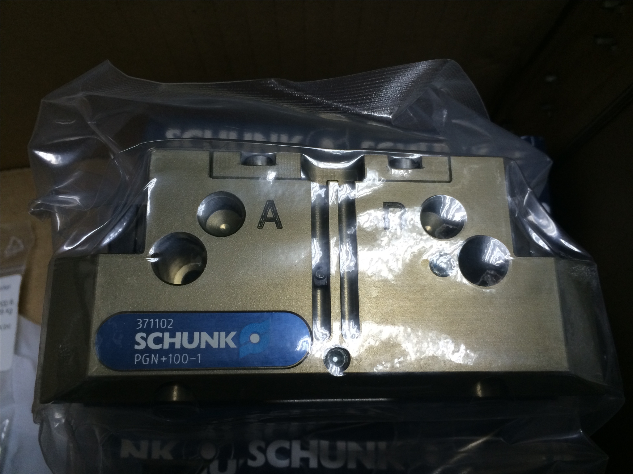 CLM200-H150-ASP schunk