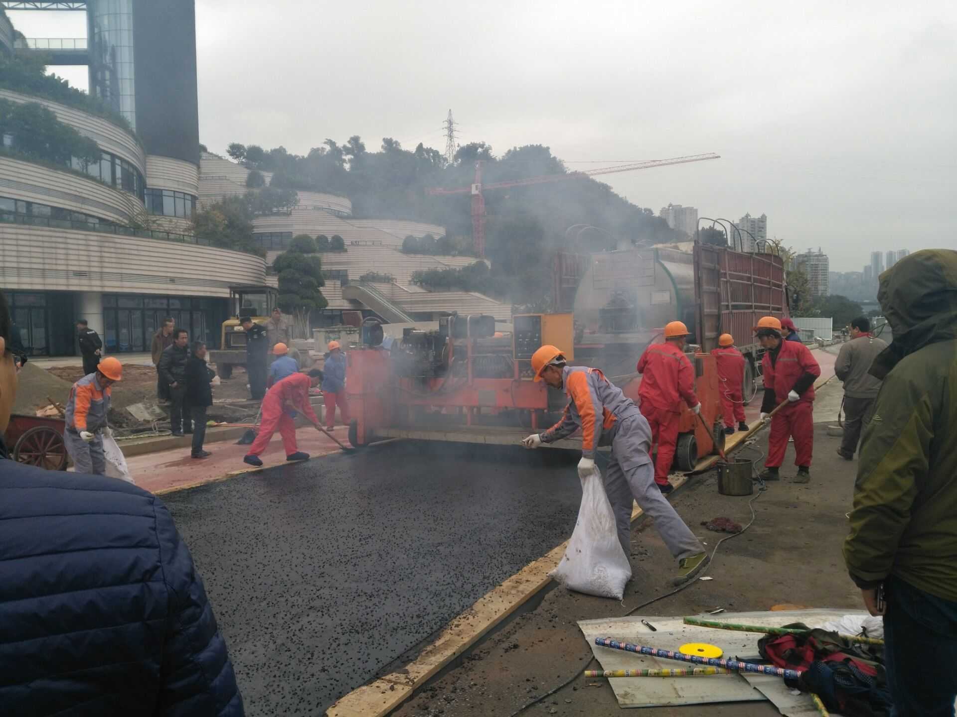 重庆沥青道路养护施工沥青道路施工公司