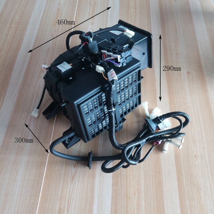 电动汽车，新能源汽车 丽驰4135电暖空调蒸发箱总成